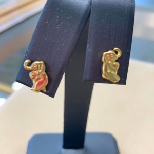 14k Yellow Gold Elephant Earrings